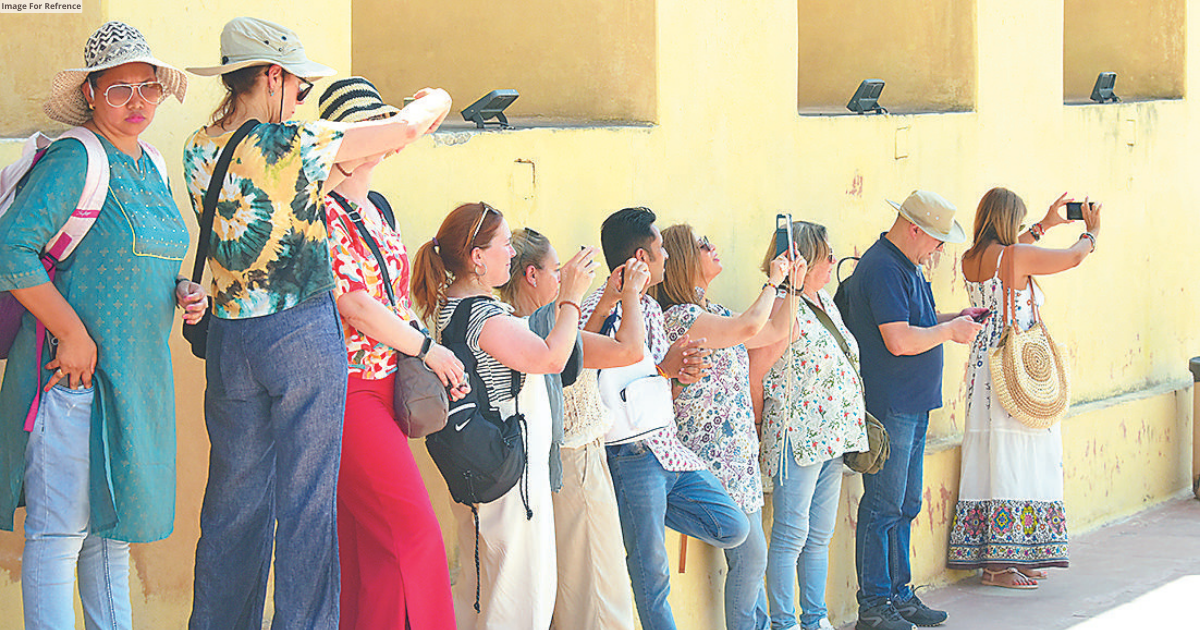 6.62 crore tourists visit State in first six months of 2023